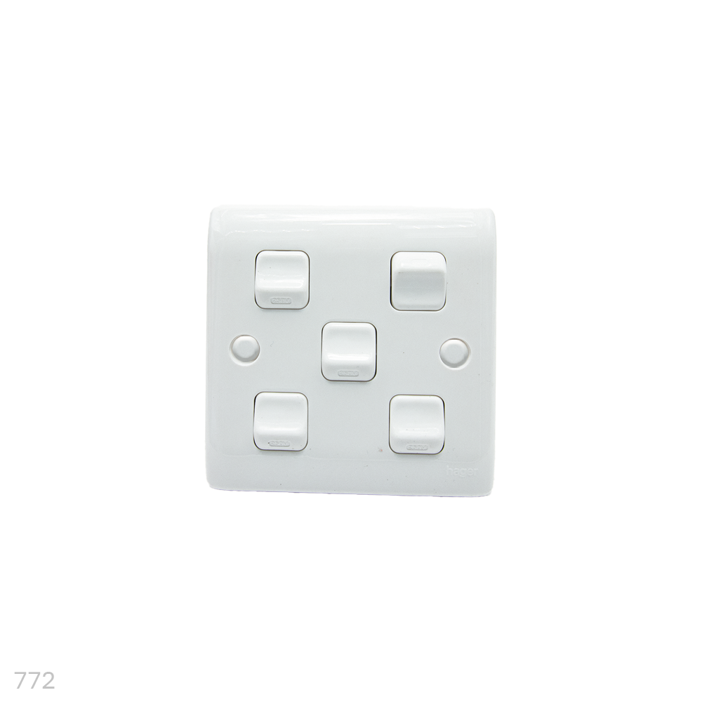 Hager 5 Gang 1 Way Switch XP8510