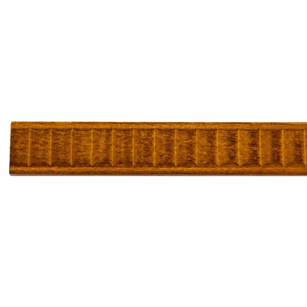White Wood Border 2.5 x 261cm
